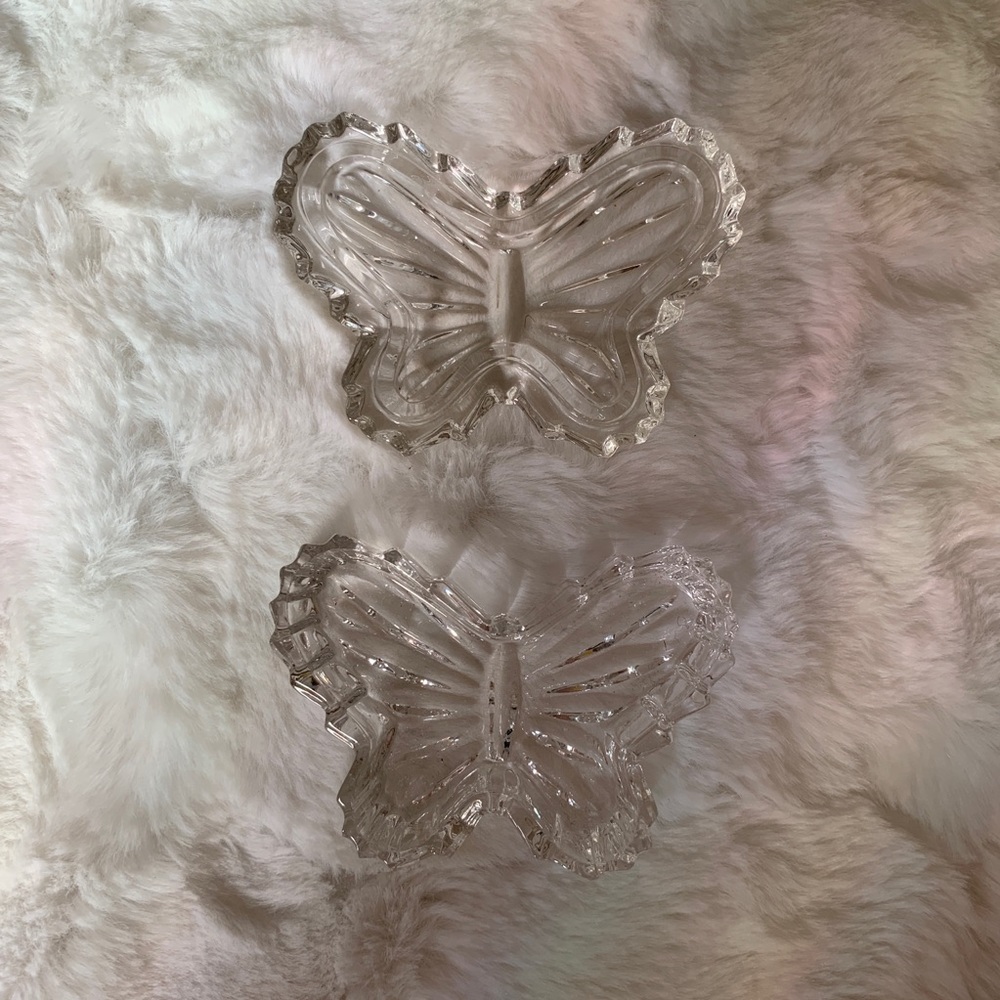 Butterfly Glass Case - Picture 2 of 2
